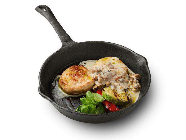 One Гоги - Куринные котлеты с овощами и грибным соусом