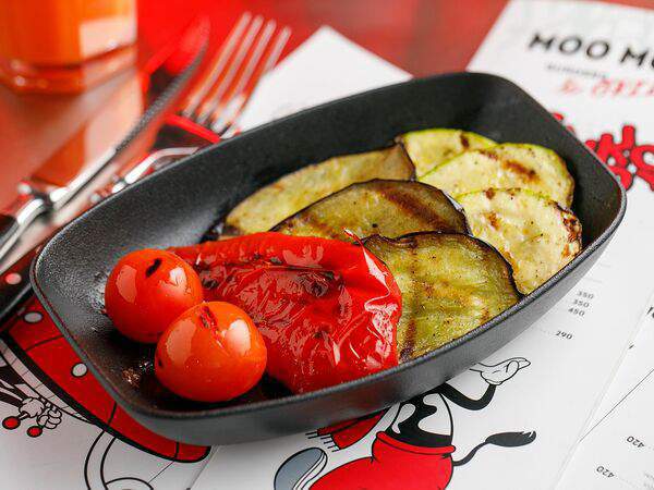 Moo Moo Burgers & Grill - Овощи гриль