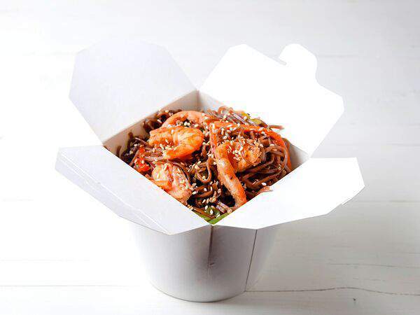 Суша - Морепродукты в соусе пад тай