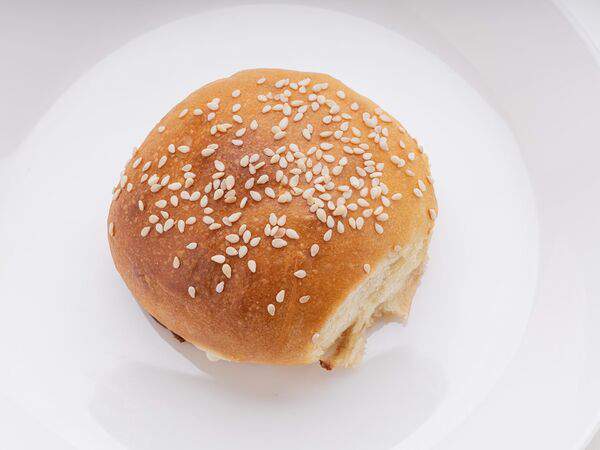 Скороед - Булочка с кунжутом