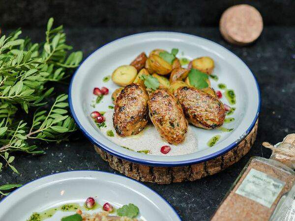 Ezo - Кебабчик из курицы с сациви