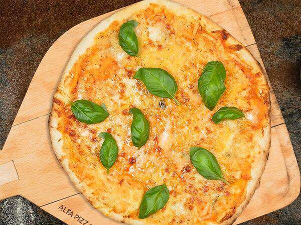 Kolbasabar - Пицца маргарита