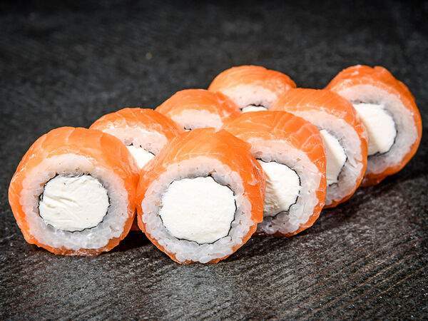Sushi Life - Ролл Филадельфия Делюкс