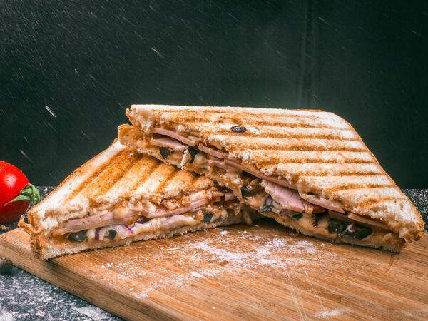 PizzaBeerClub - Сэндвич Три поросенка