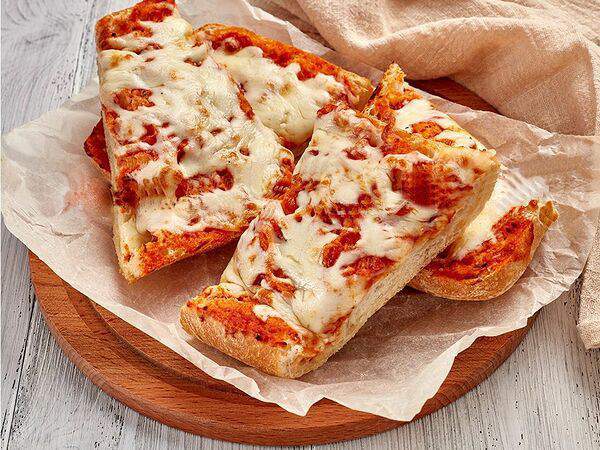 Please Cheese - Половина чиабатты Маргарита