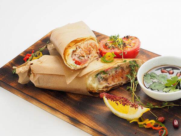 Кинза - Семга запеченная в лаваше