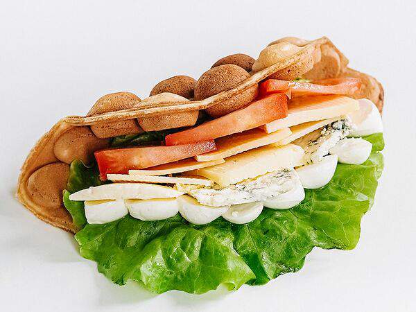 ZaCoffee - Сэндвич-вафля Четыре сыра