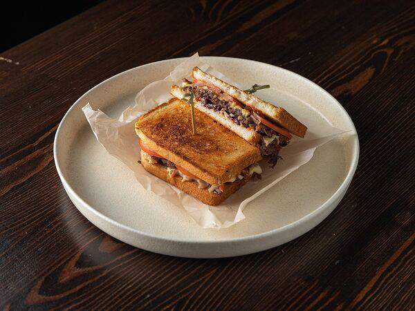 Сегодня можно - Сэндвич с рваной говядиной