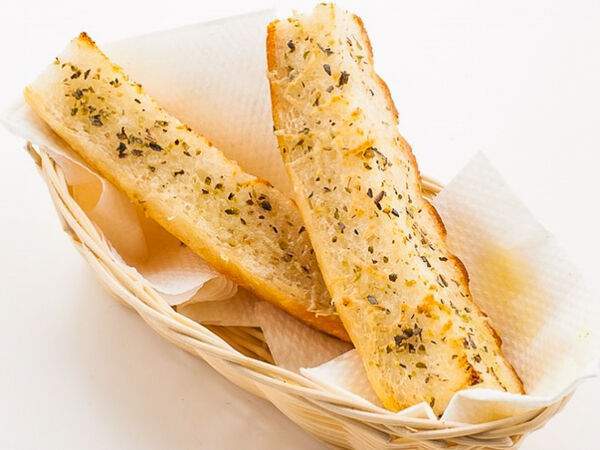 Монплезир - Запеченный багет с орегано