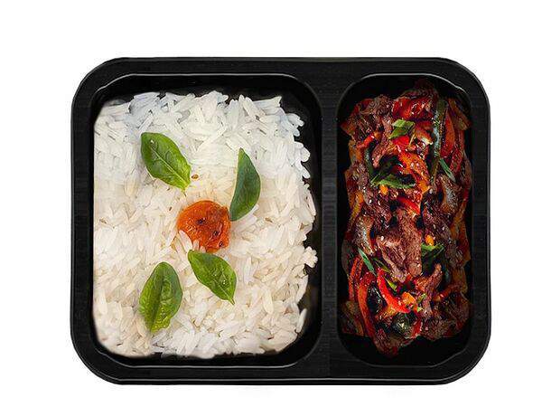 Тарелка - Говядина в кисло-сладком соусе с рисом Басмати