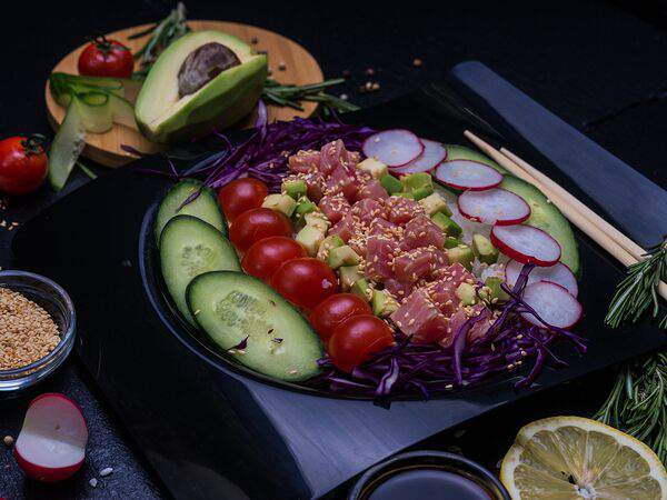Sushi & Susi - Поке с острым тунцом