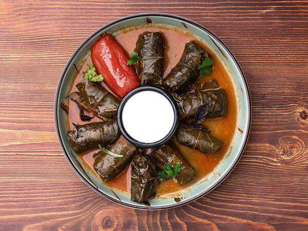 Пхали & хинкали маяк - Долма с телятиной