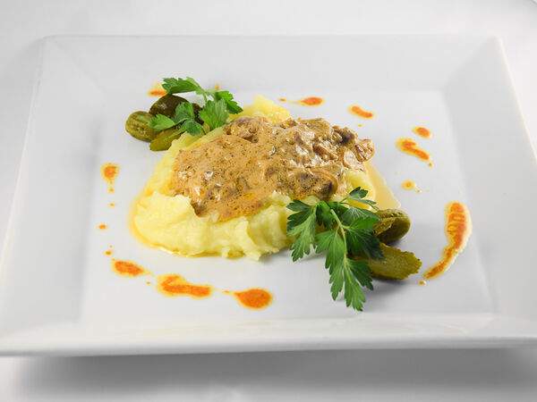 Chipollino - Бефстроганов с белыми грибами