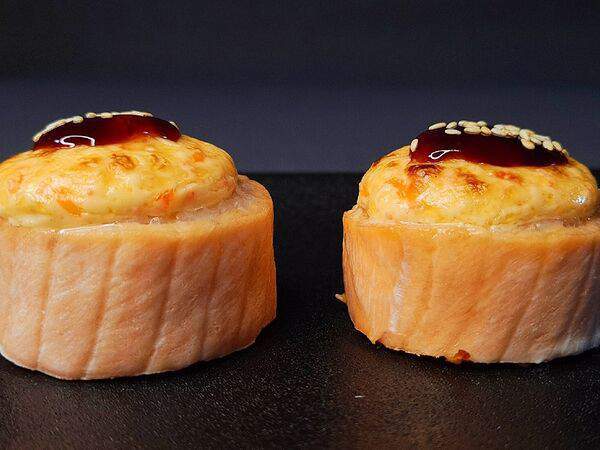 Sushi stories - Ролл Филадельфия запечённая