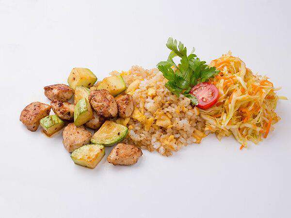 Максимилианс - №6 Кусочки свинины с кабачками гриль в соусе терияки