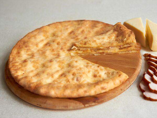 Pirogi Chita - Пирог осетинский с сыром и копчёной курицей