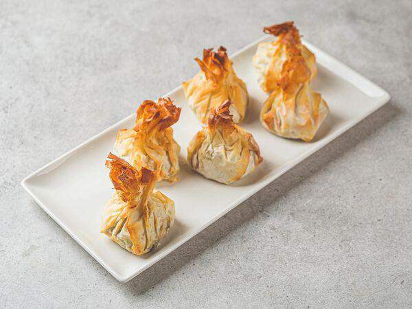 Svekla Catering - Грибной жульен с курицей в тесте фило