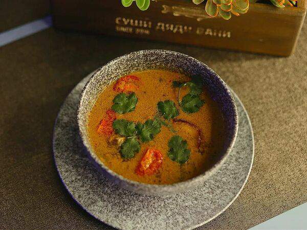 У дяди Вани - Том ям