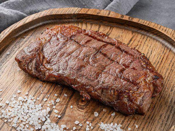 Duran Bar & Grill - Стейк Нью-Йорк