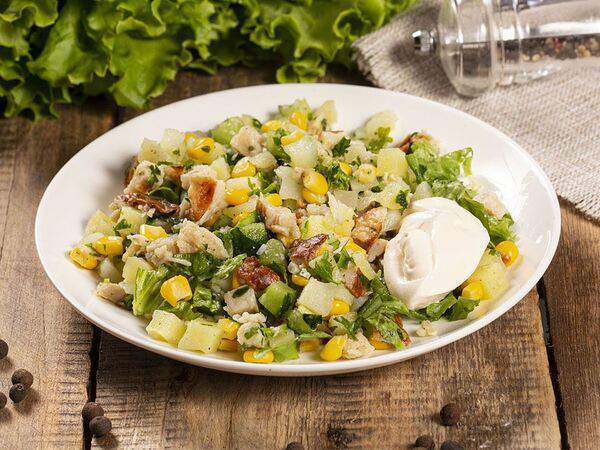 Русский аппетит - Салат с копченой курицей