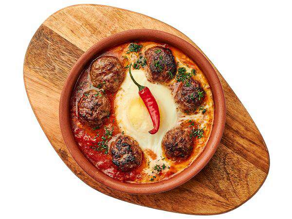 Диван сарай - Шакшука с мясом в соусе матбуха