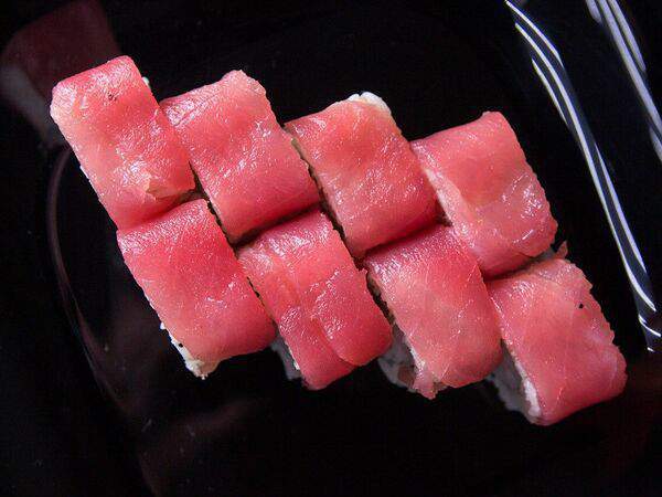 Авокадо - Филадельфия с тунцом