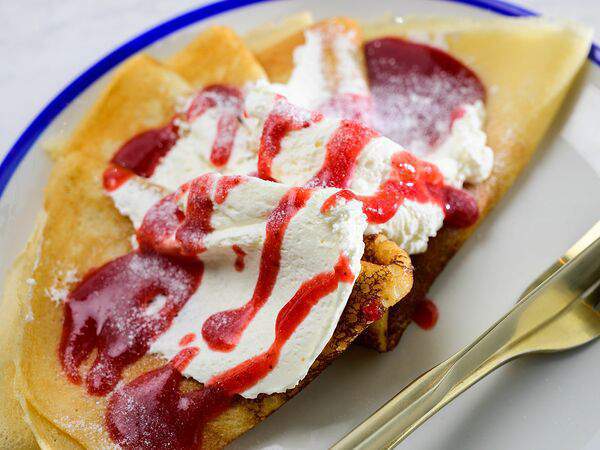Кристалл - Блины с клубничным соусом