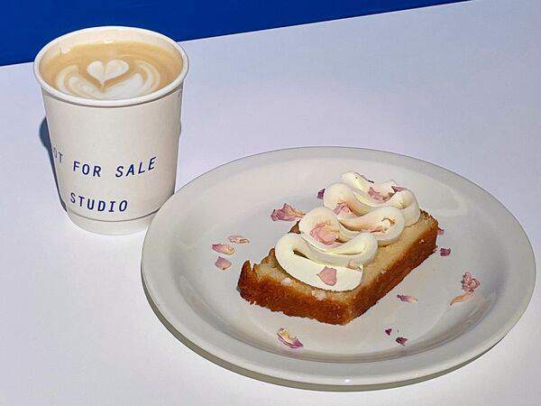 Not for Sale Studio - Лимонный кекс на оливковом масле с крем чизом