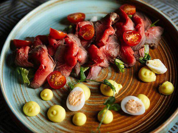 Мускат - Салат с росбифом