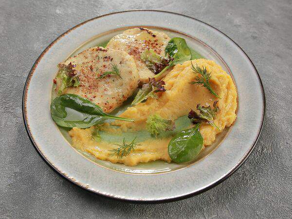 Шале - Котлеты из щуки с пюре из корнеплодов