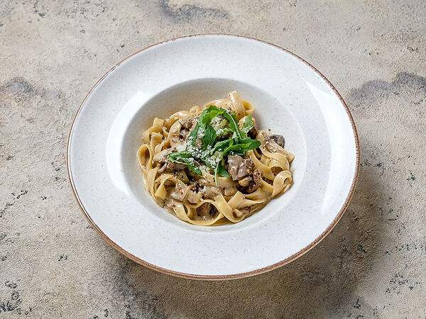 Роберто - Феттуччине с телятиной