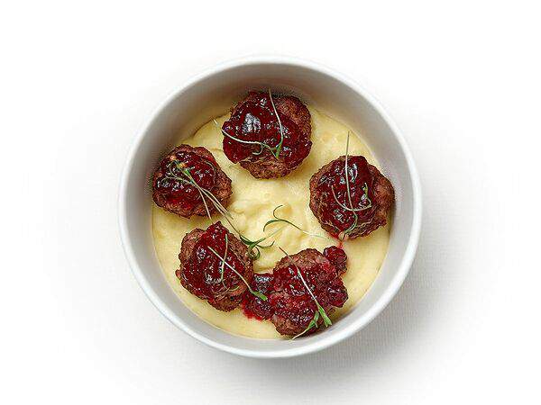 Бык Дэйли - МееtBOWL