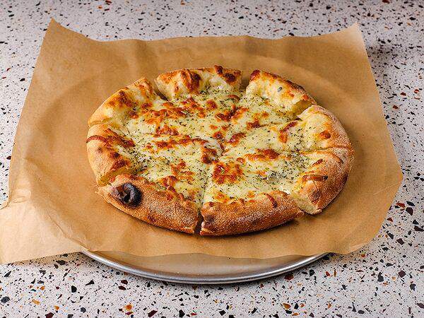 Matamata - Пицца Четыре сыра М