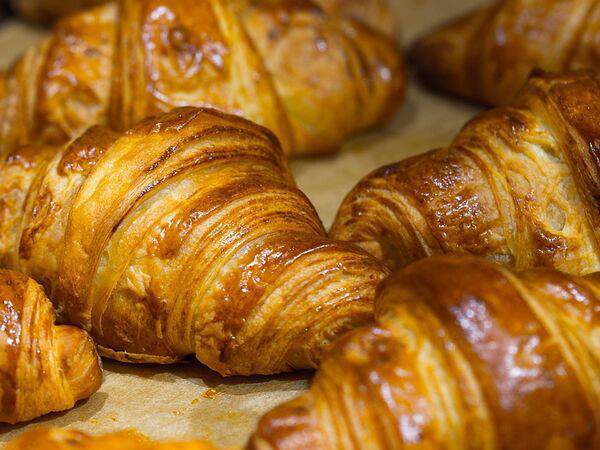 Сладкое дело - Круассан с заварным кремом