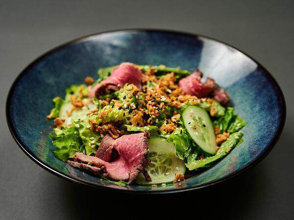 Terrace - Стейк салат с ростбифом и азиатским майонезом