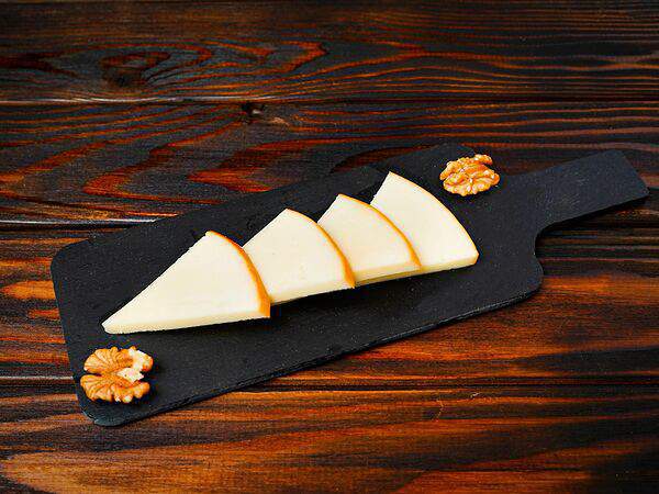 Уха & Хинкали - Сыр копченый сулугуни