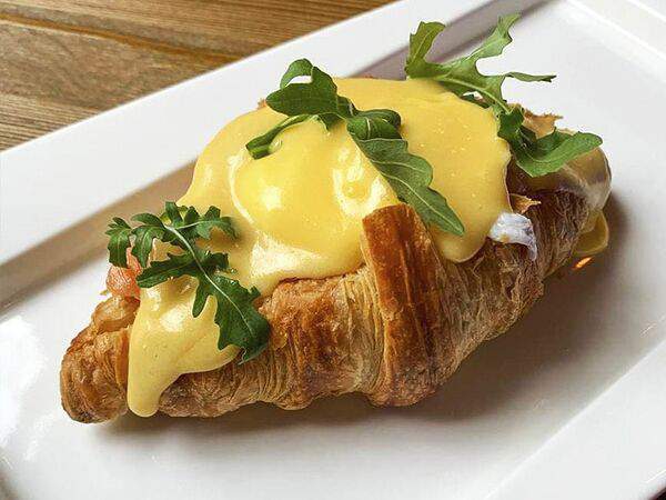 Praslin - Круассан с лососем