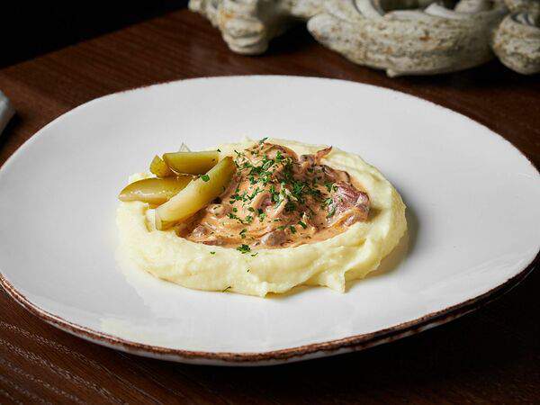 ПЕРСОНЫ - Бефстроганов