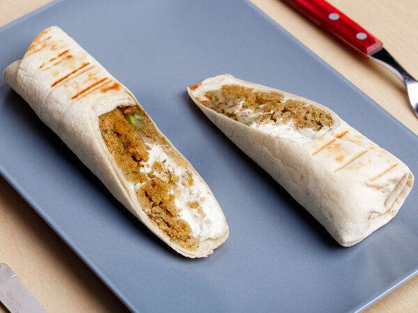 Pita's - Фалафель с цукини и баклажанами