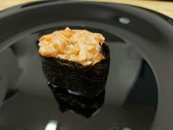 Cуши-соро - Спайси суши лосось