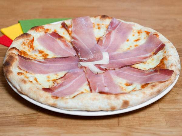 LaCelletta Caffe - Пицца Фумо