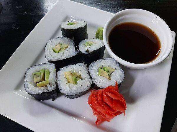 Go Vegan - Ролл Авокадо