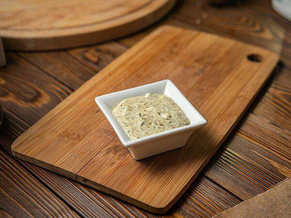 Bizon Grill Café - Фирменный ананасовый соус