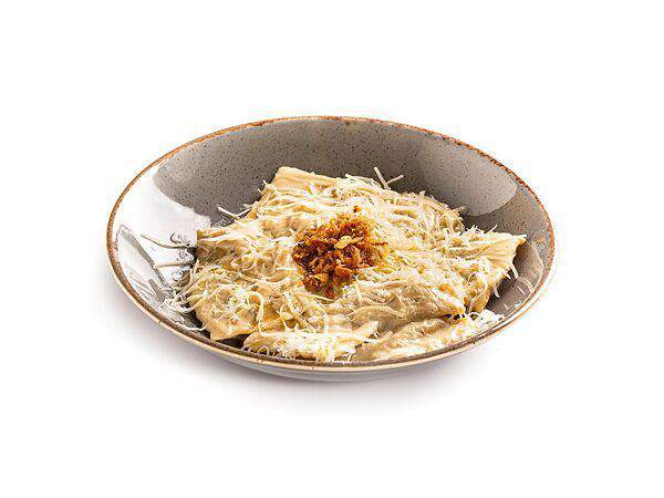 Кафе Королевский пекарь - Равиоли с грибами и картофелем в сливочно-трюфельном соусе