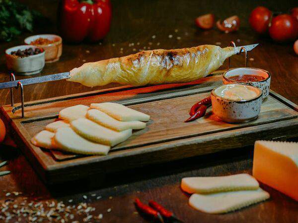 Тандырмания - Хачапури на вертеле с сыром сулугуни