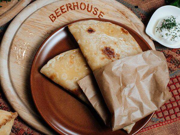 BeerHouse - Кыстыбый с картофелем