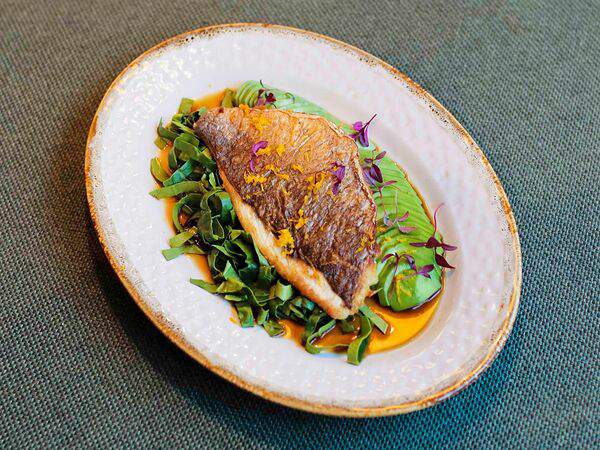 Где-то в Азии - Филе дорадо с соусом понзу