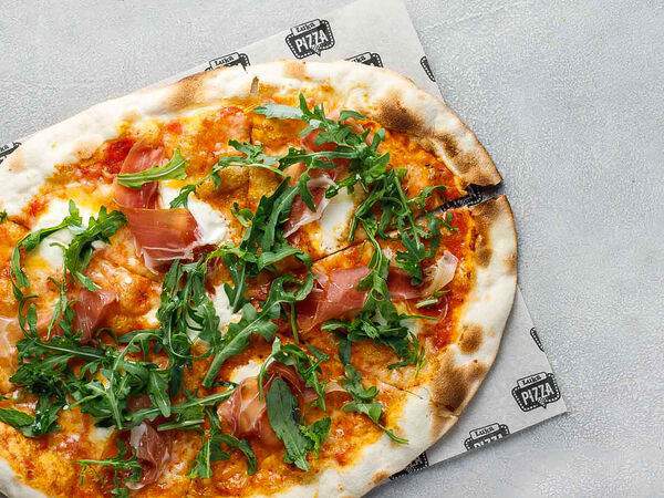 Luka Pizza - Пицца с пармой и маскарпоне