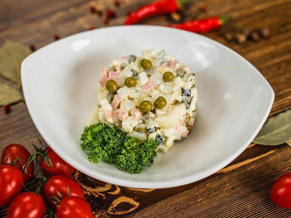 Темерницкий - Салат Оливье с ветчиной