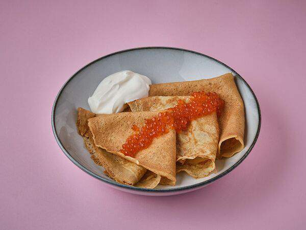 Manick Cakes - Блинчики с икрой и творожным муссом